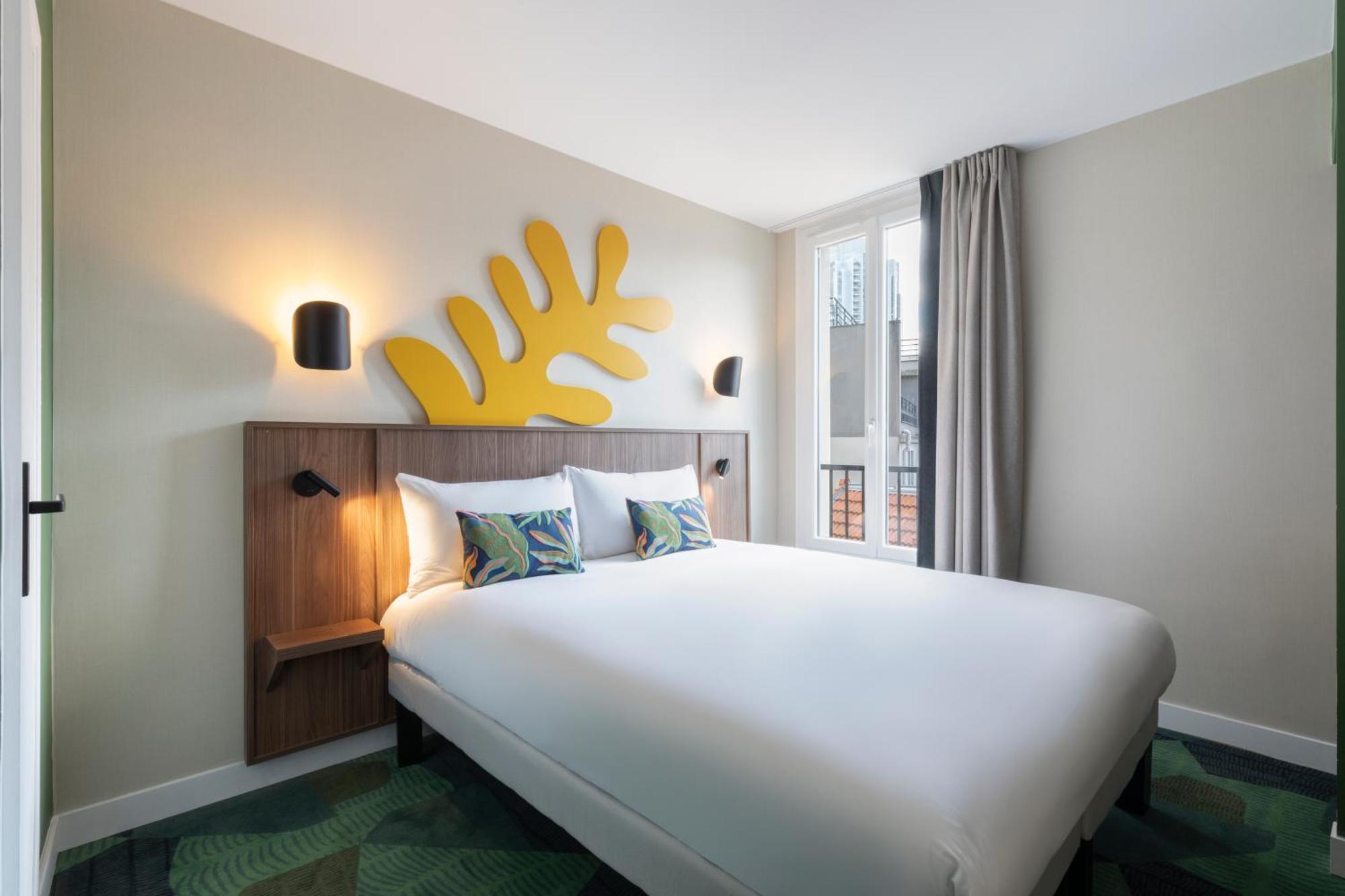 Ibis Styles Crimée La 3*
