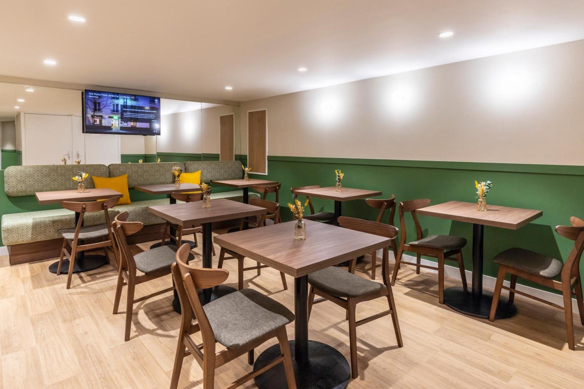 Hotel Ibis Styles Crimée La 3*