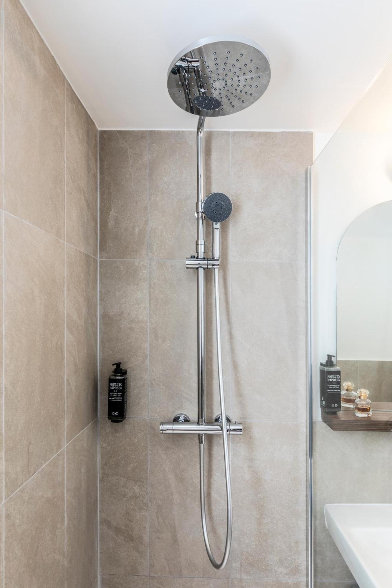 Ibis Styles Crimée La Hotel Parigi