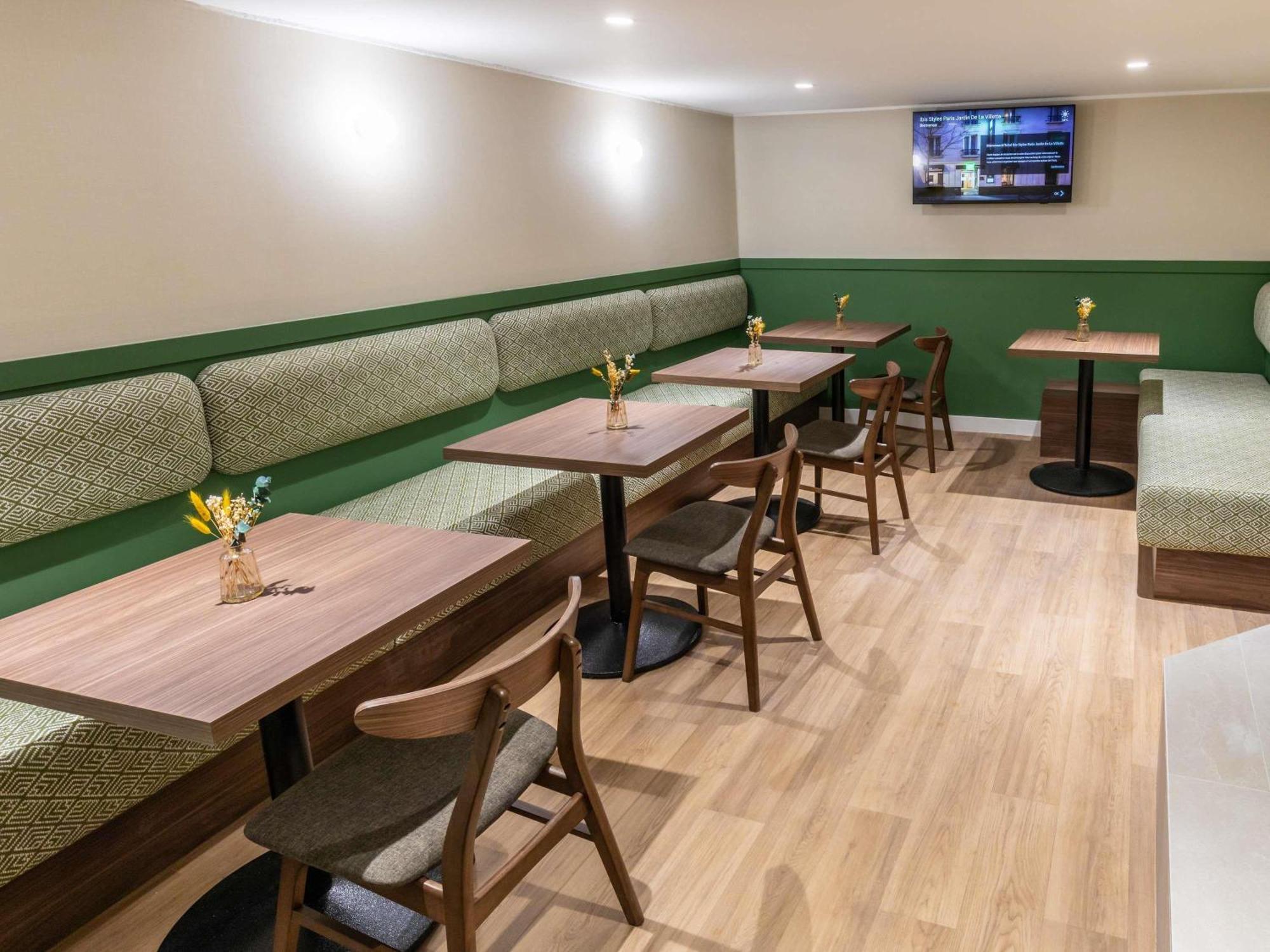 Ibis Styles Crimée La Hotel