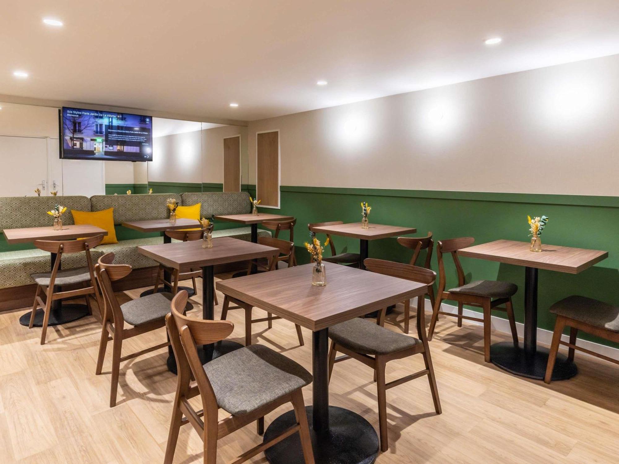 Ibis Styles Crimée La Hotel