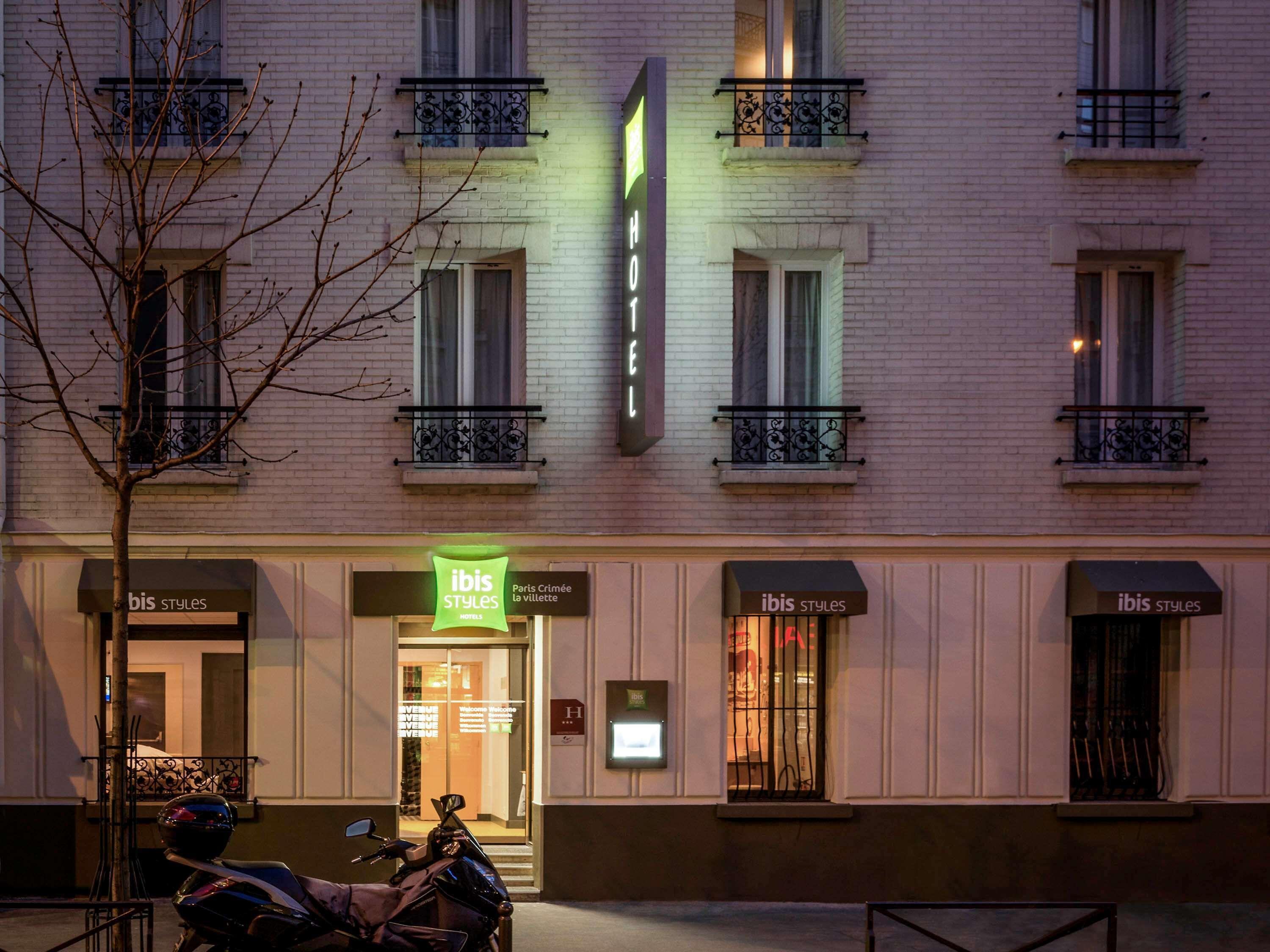 Hotel Ibis Styles Crimée La 3*