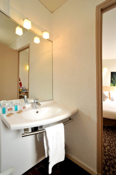 Ibis Styles Crimée La 3* Parigi